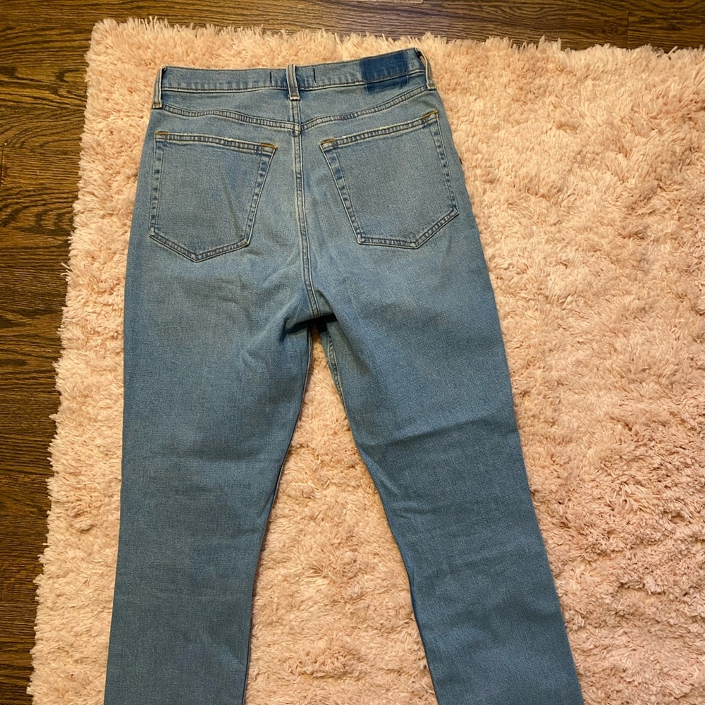 NWOT Abercrombie & Fitch The 90’s Slim Straight Ultra High Rise - Picture 4 of 5